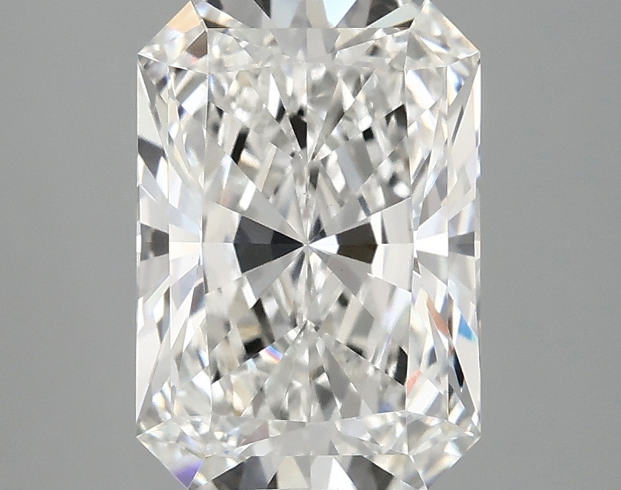 3.06 CT Radiant Diamond