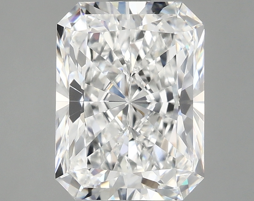 3.01 CT Radiant Diamond