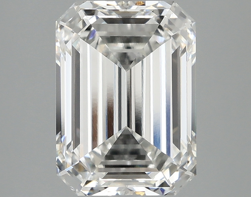 3.07 CT Emerald Diamond