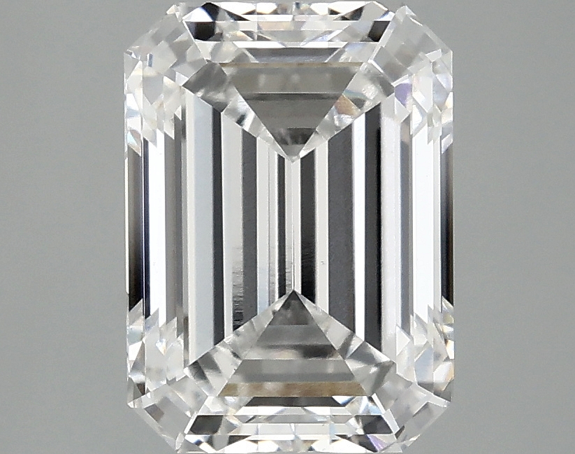 3.02 CT Emerald Diamond