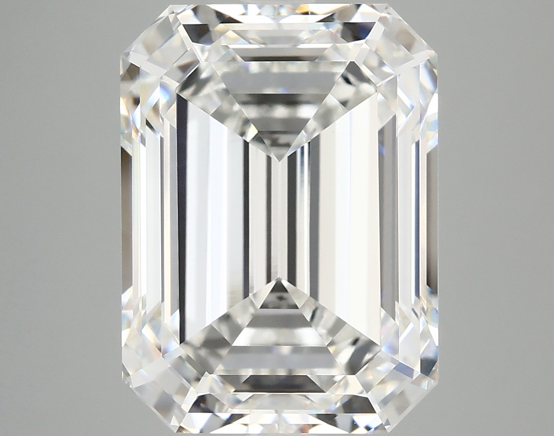 7.81 CT Emerald Diamond