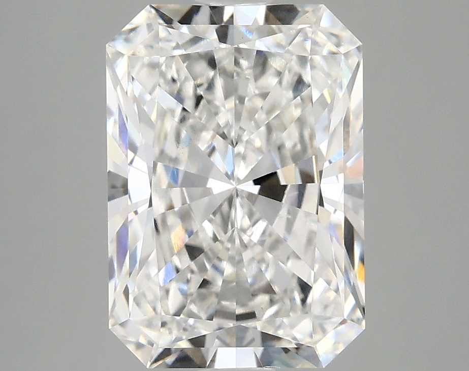 3.10 CT Radiant Diamond