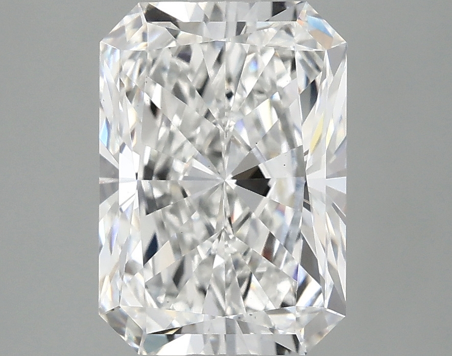 3.05 CT Radiant Diamond