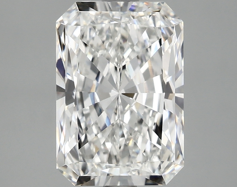 3.00 CT Radiant Diamond