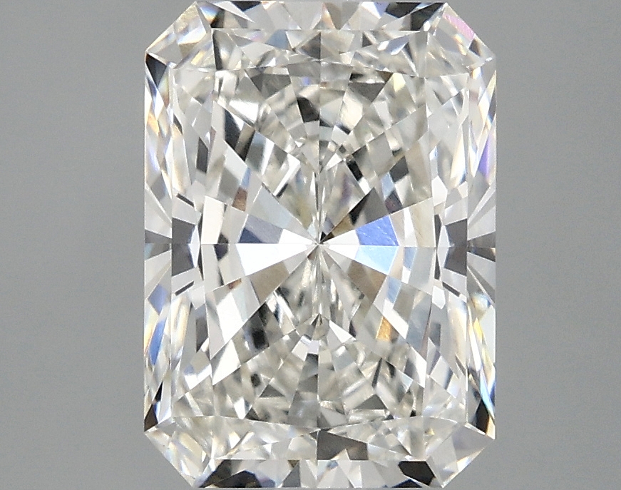 3.10 CT Radiant Diamond