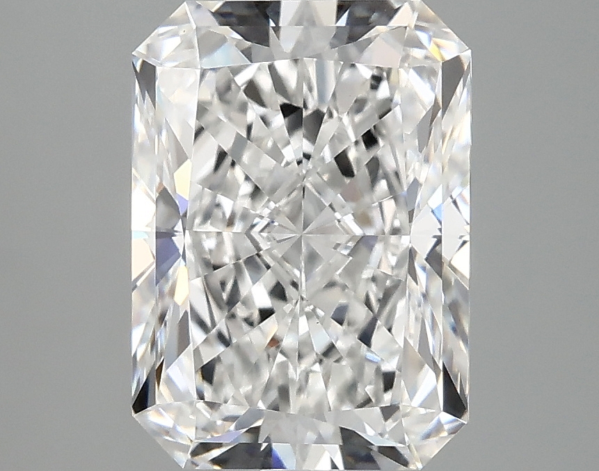 3.10 CT Radiant Diamond