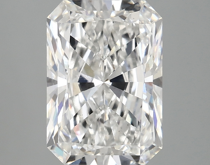 3.10 CT Radiant Diamond