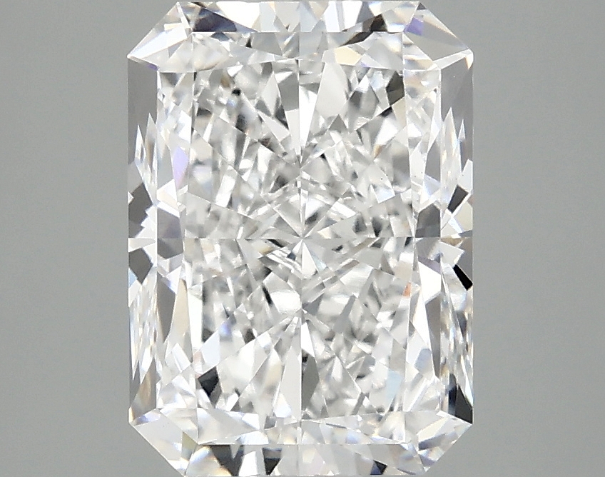 3.02 CT Radiant Diamond