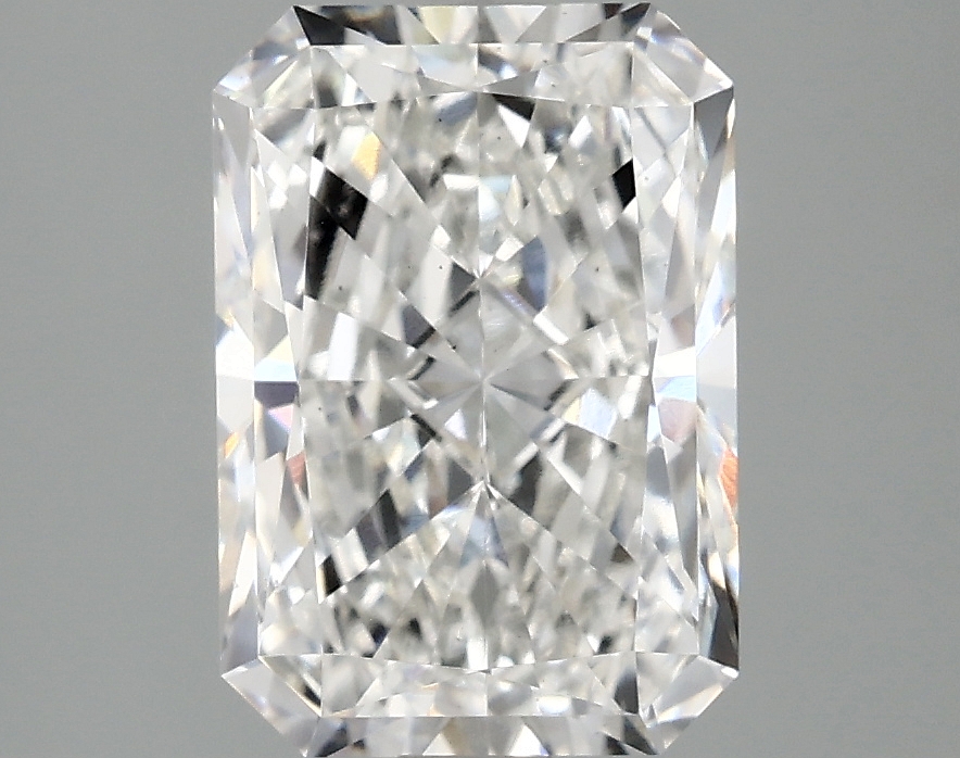 3.01 CT Radiant Diamond
