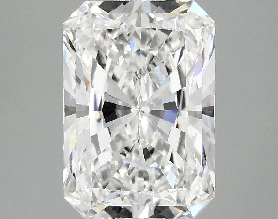 3.10 CT Radiant Diamond