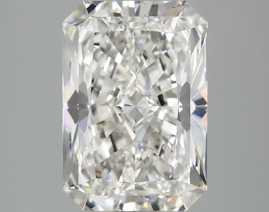 3.07 CT Radiant Diamond