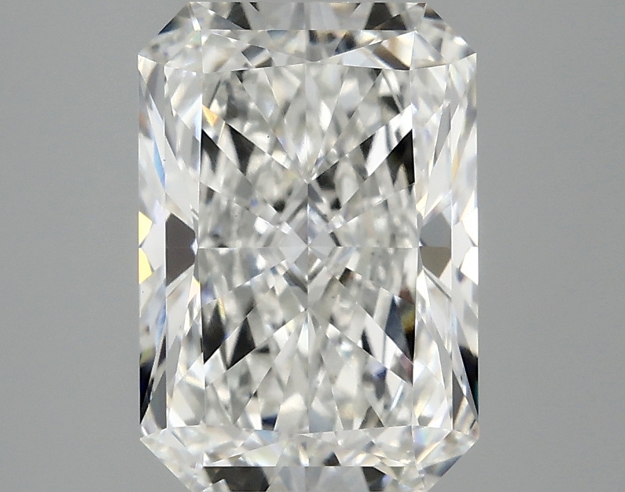 3.02 CT Radiant Diamond