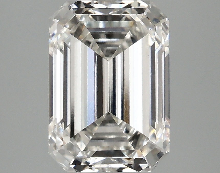 3.07 CT Emerald Diamond