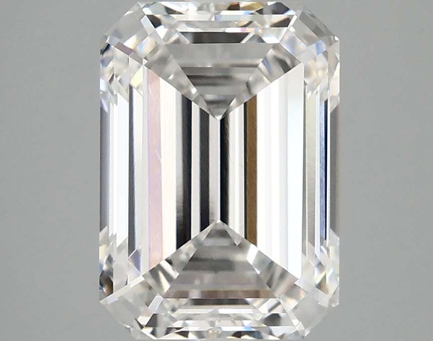 3.09 CT Emerald Diamond