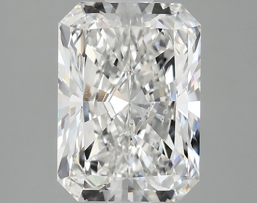 3.04 CT Radiant Diamond