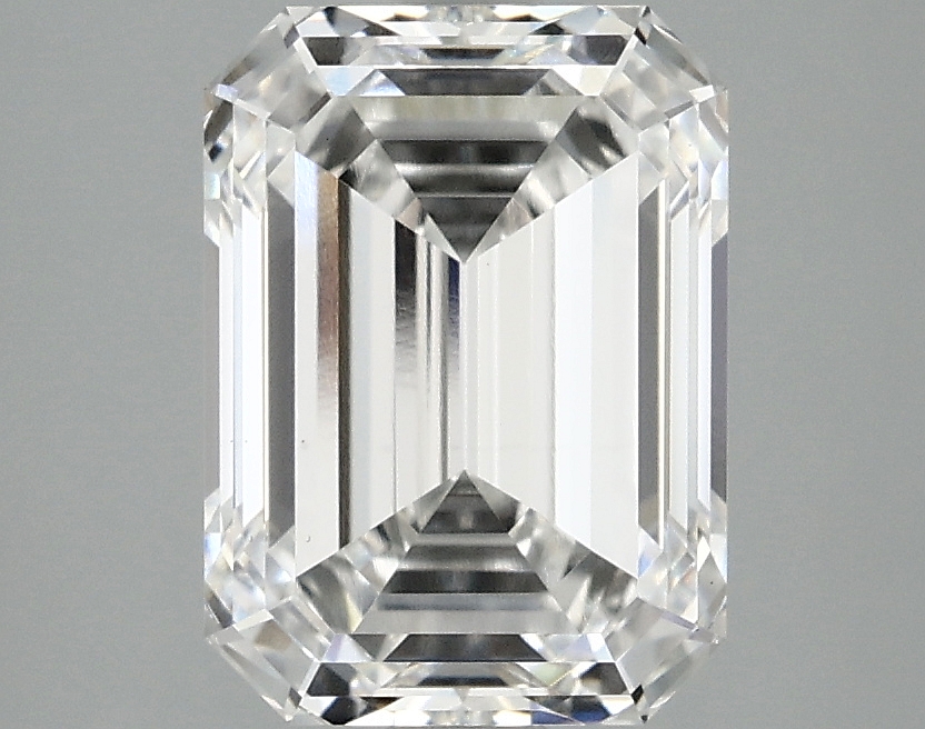 3.02 CT Emerald Diamond