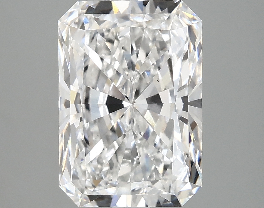 3.10 CT Radiant Diamond