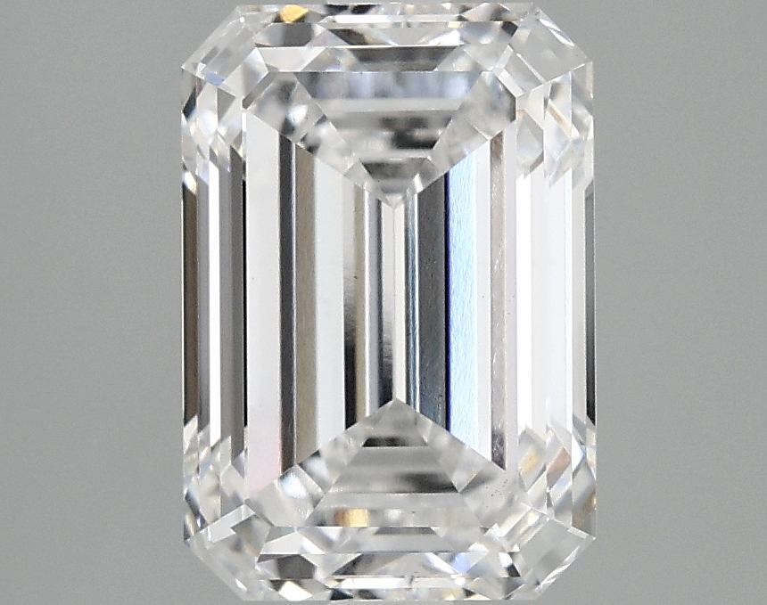 3.02 CT Emerald Diamond