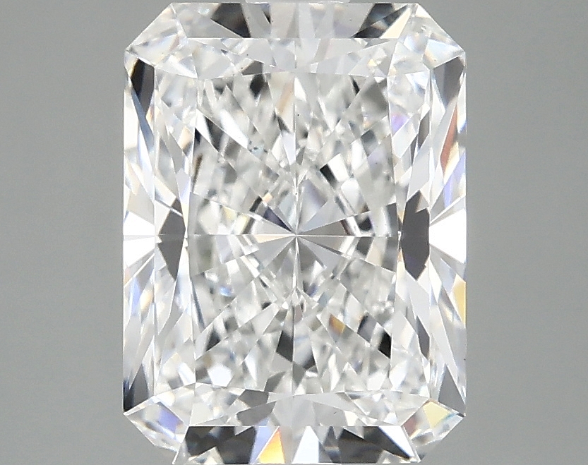 3.04 CT Radiant Diamond