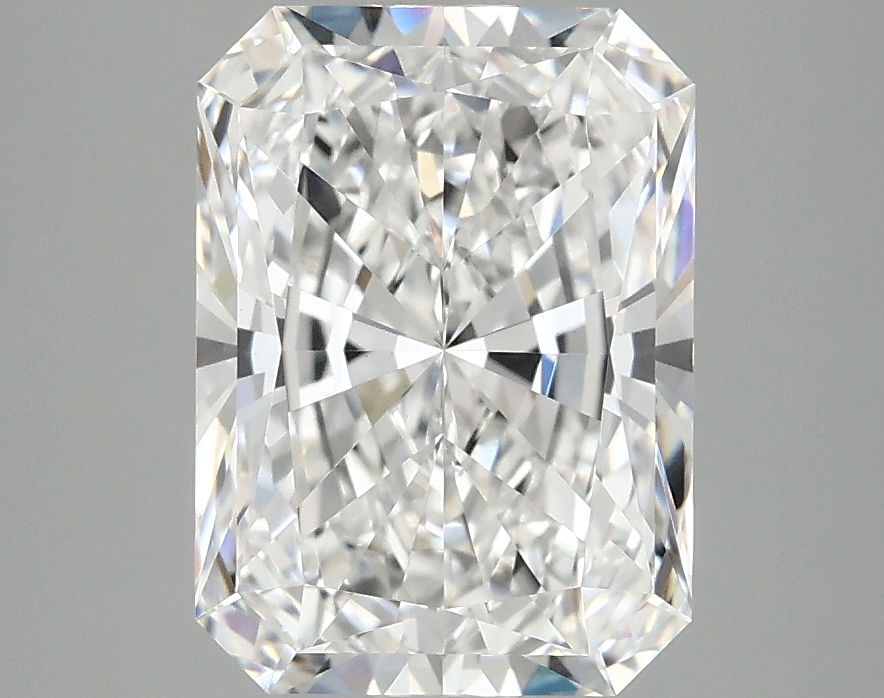 3.10 CT Radiant Diamond