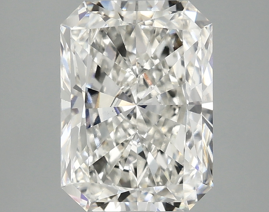 3.09 CT Radiant Diamond