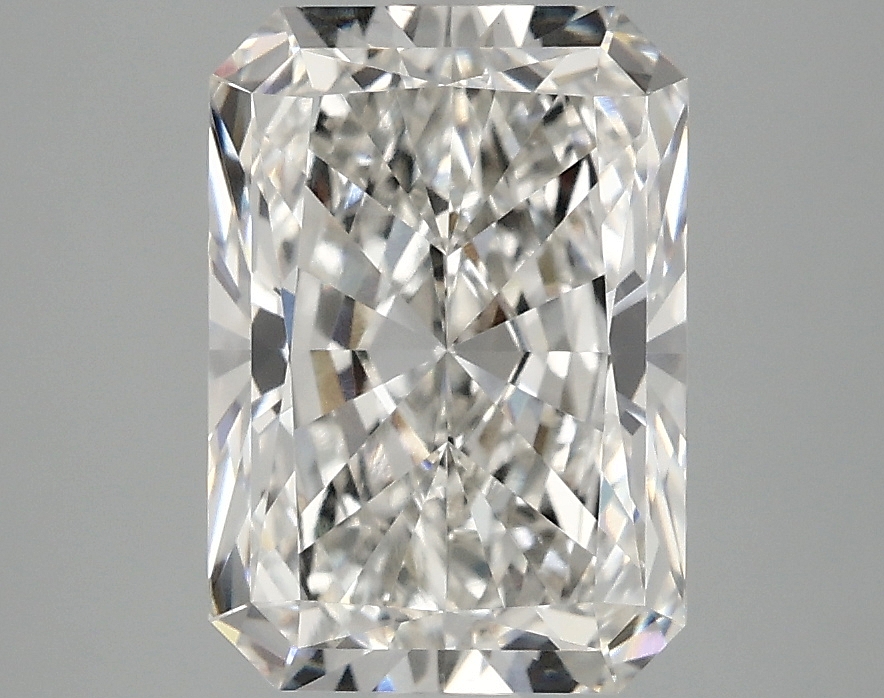3.10 CT Radiant Diamond