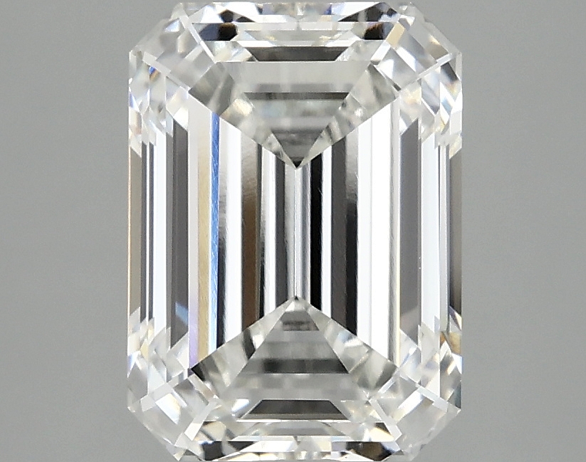 3.09 CT Emerald Diamond