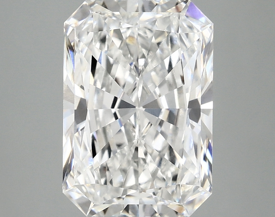 3.00 CT Radiant Diamond