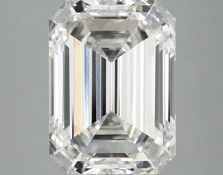 3.10 CT Emerald Diamond