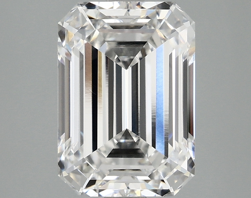 3.08 CT Emerald Diamond