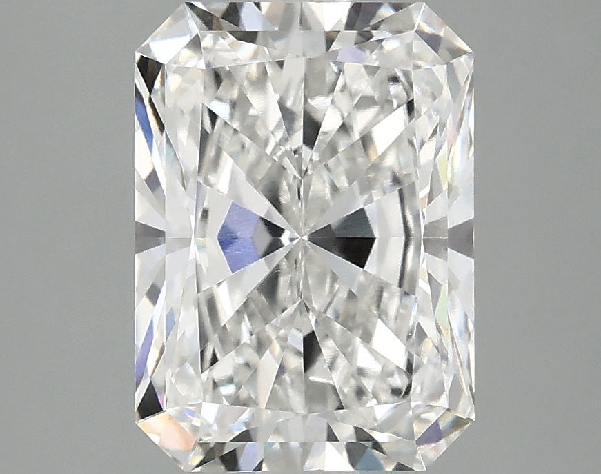 3.10 CT Radiant Diamond