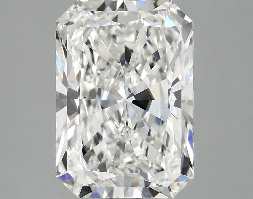 3.01 CT Radiant Diamond