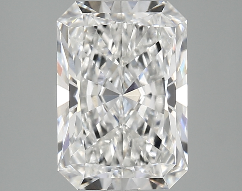 3.10 CT Radiant Diamond