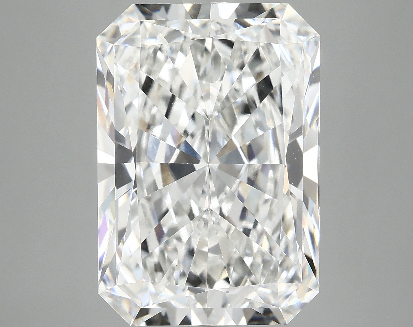 9.54 CT Radiant Diamond