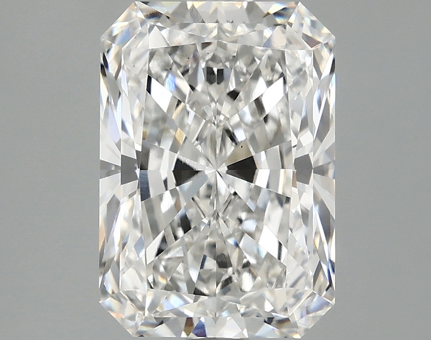 3.10 CT Radiant Diamond