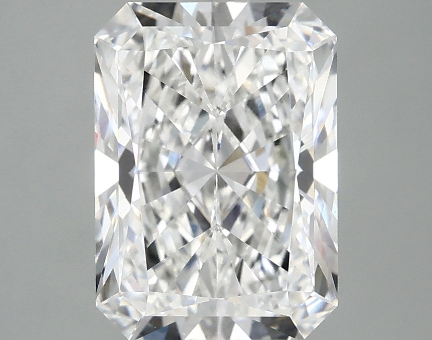 3.02 CT Radiant Diamond