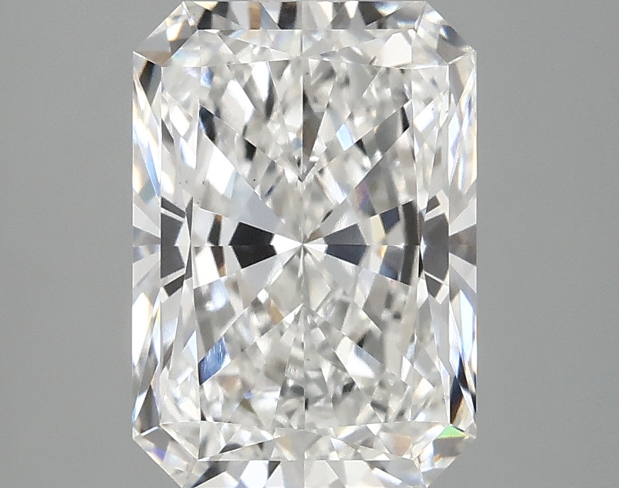 3.10 CT Radiant Diamond