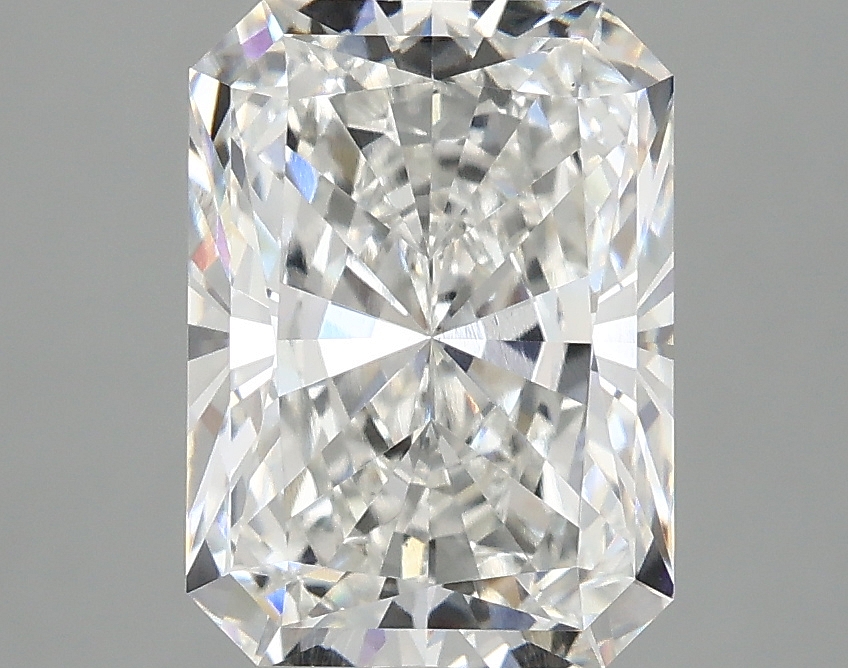 3.10 CT Radiant Diamond