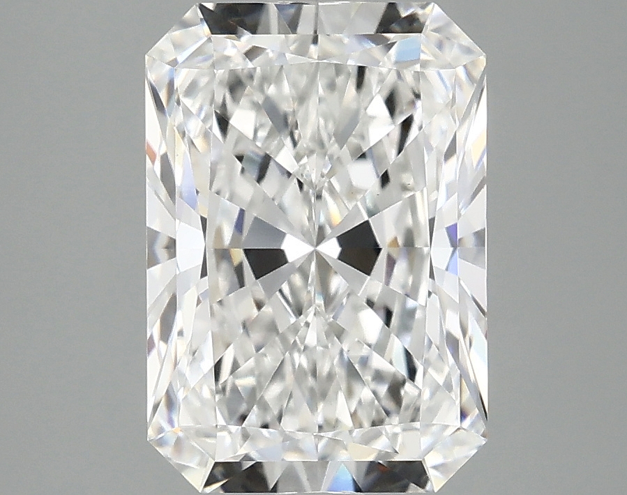 3.10 CT Radiant Diamond