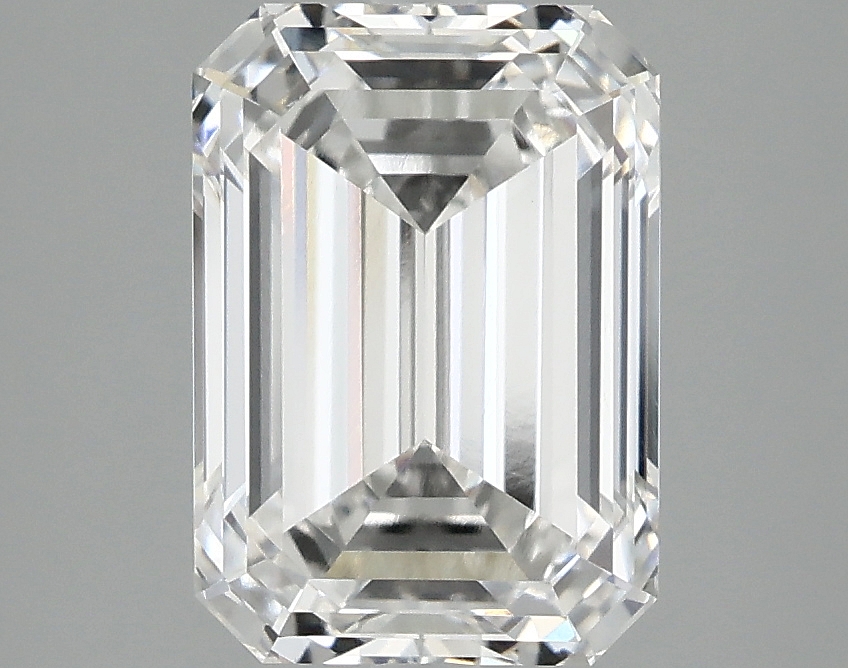3.06 CT Emerald Diamond