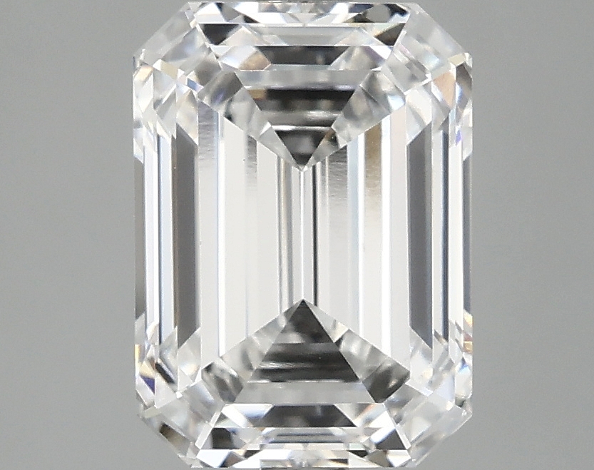 3.10 CT Emerald Diamond