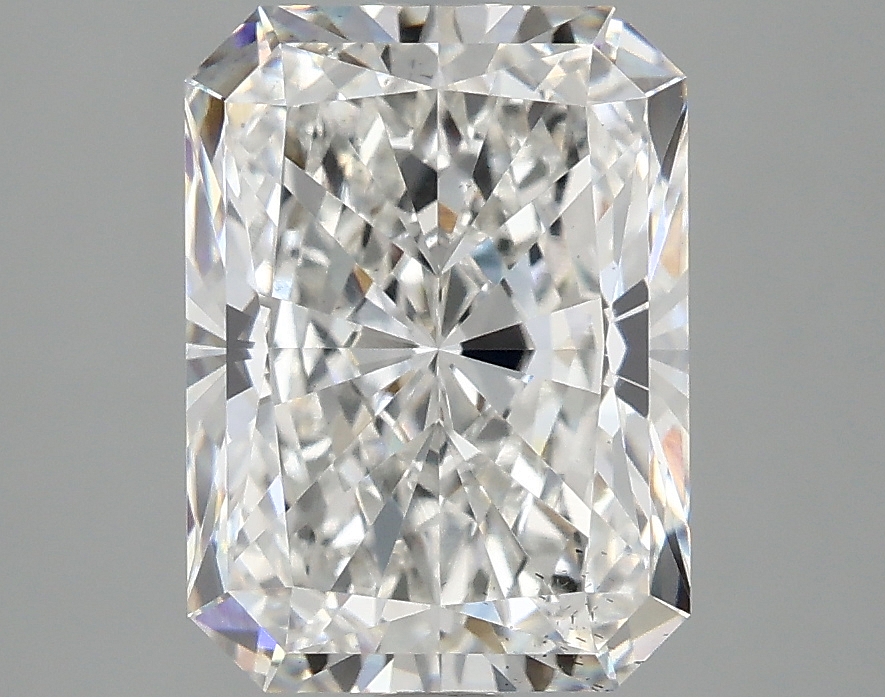 3.07 CT Radiant Diamond