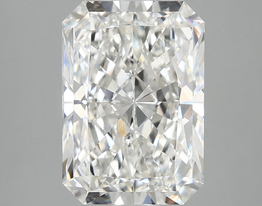 3.10 CT Radiant Diamond