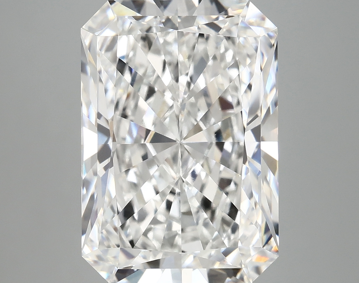8.78 CT Radiant Diamond
