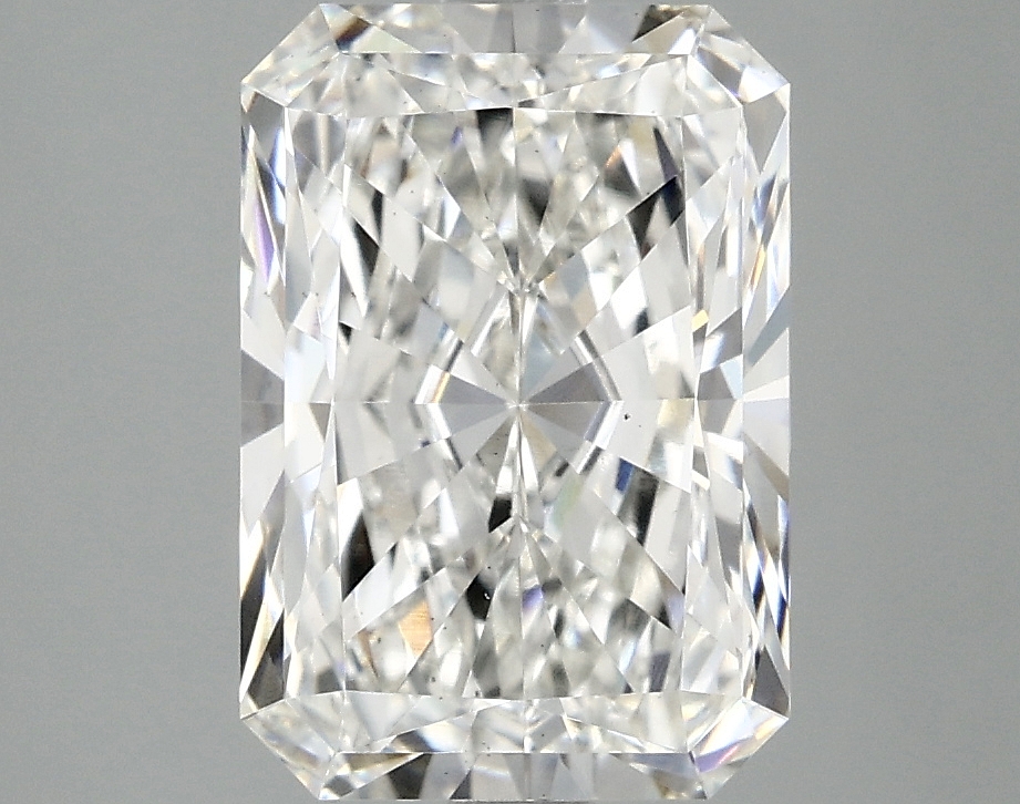 3.04 CT Radiant Diamond