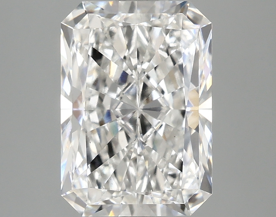 3.04 CT Radiant Diamond