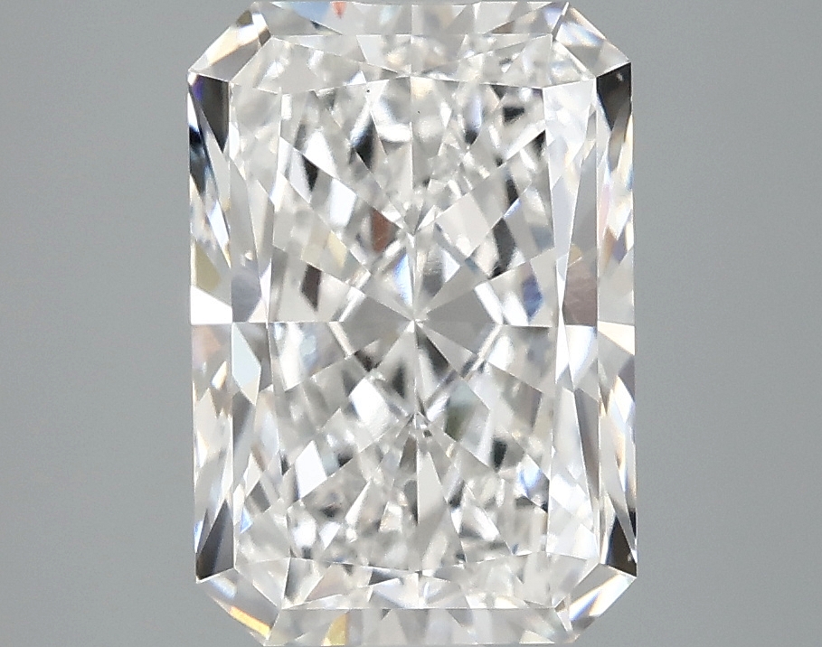 3.00 CT Radiant Diamond