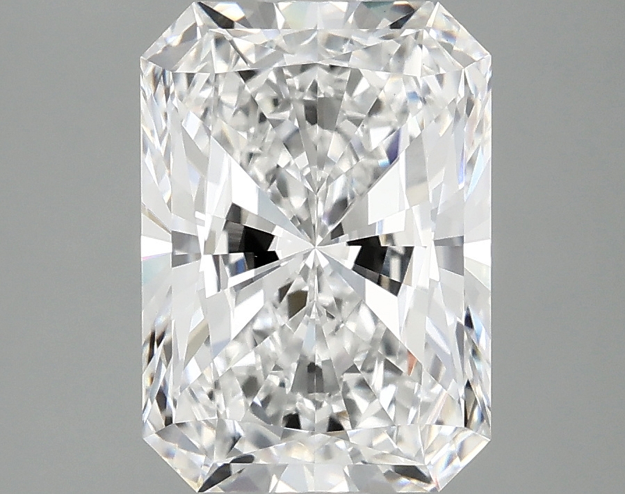 3.09 CT Radiant Diamond