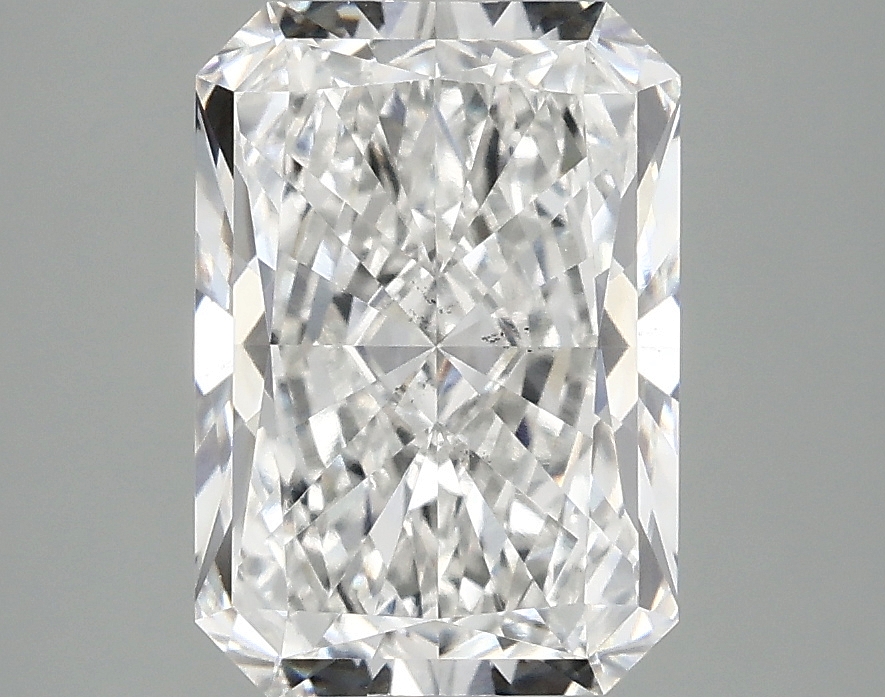3.04 CT Radiant Diamond