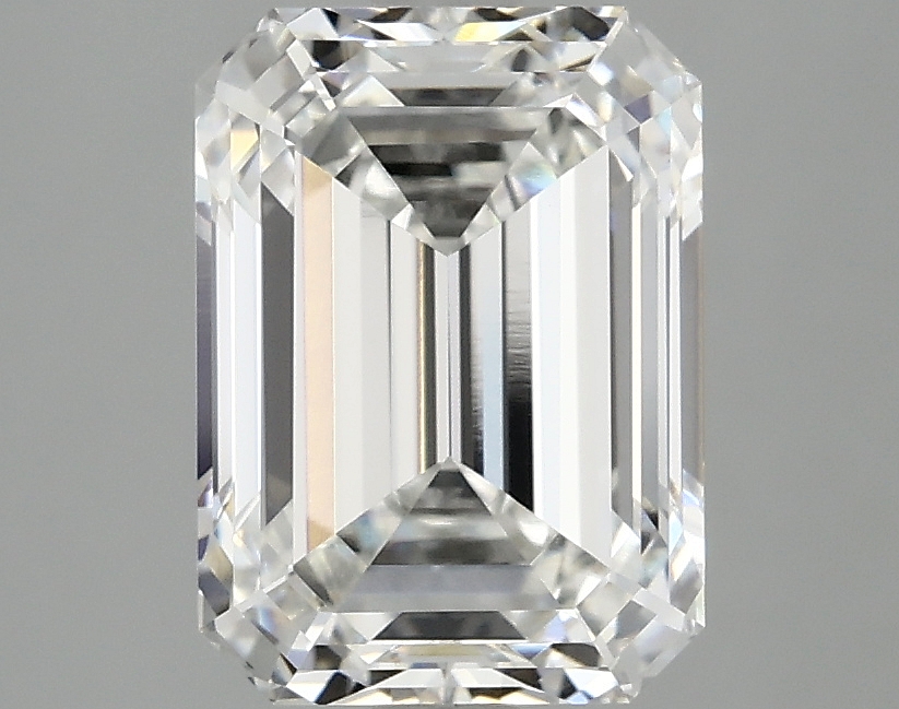 3.07 CT Emerald Diamond